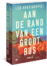 Aan de rand van een groot bos
