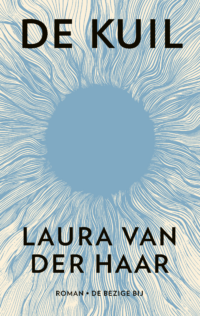 De kuil - Laura van der Haar